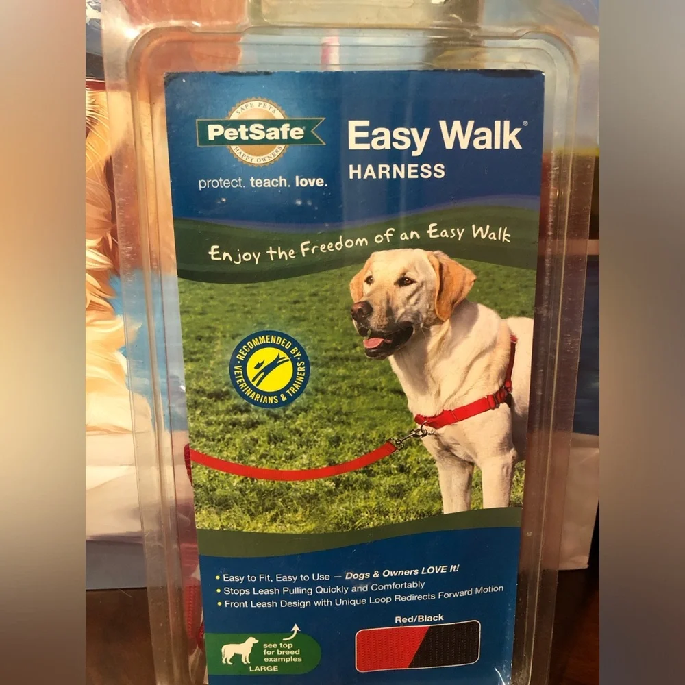 PET Bundle -PetSafe Easy Walk Dog Harness & Brookstone Deshedding Tool